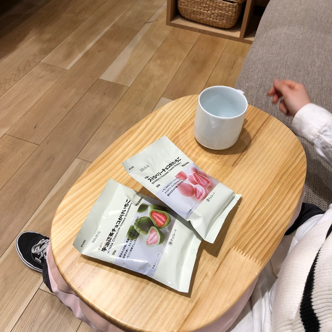 イオンモール岡山】新商品 ひざの上で使えるテーブルクッションのご